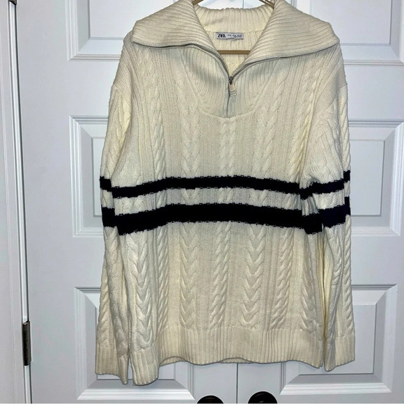 ZARA Women's Cream And Blue Striped Knit 1/4 Zip Long Sleeve Sweater Size Med - Picture 1 of 8